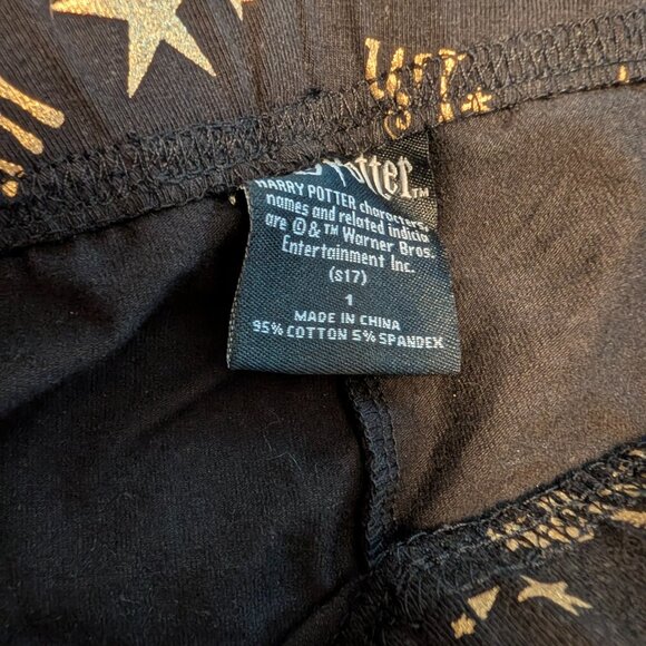 Torrid Harry Potter Leggings | Black & Gold Wizard Print | Size 1 (14/16) - Picture 2 of 5